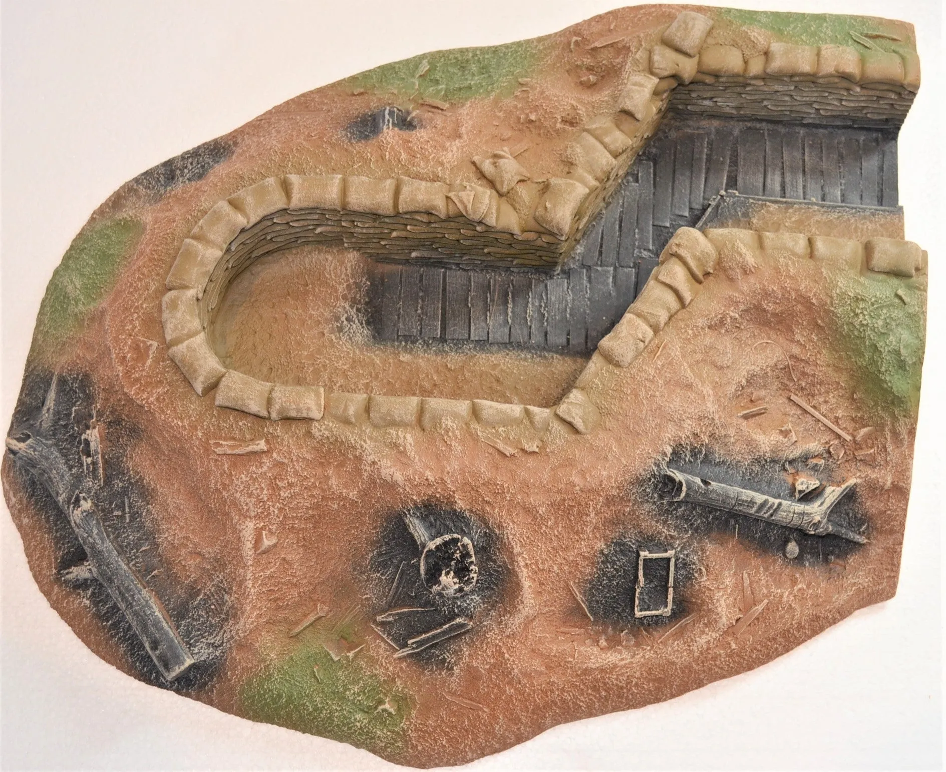 Atherton Scenics Painted WWII WWI Left Side Closed Trench