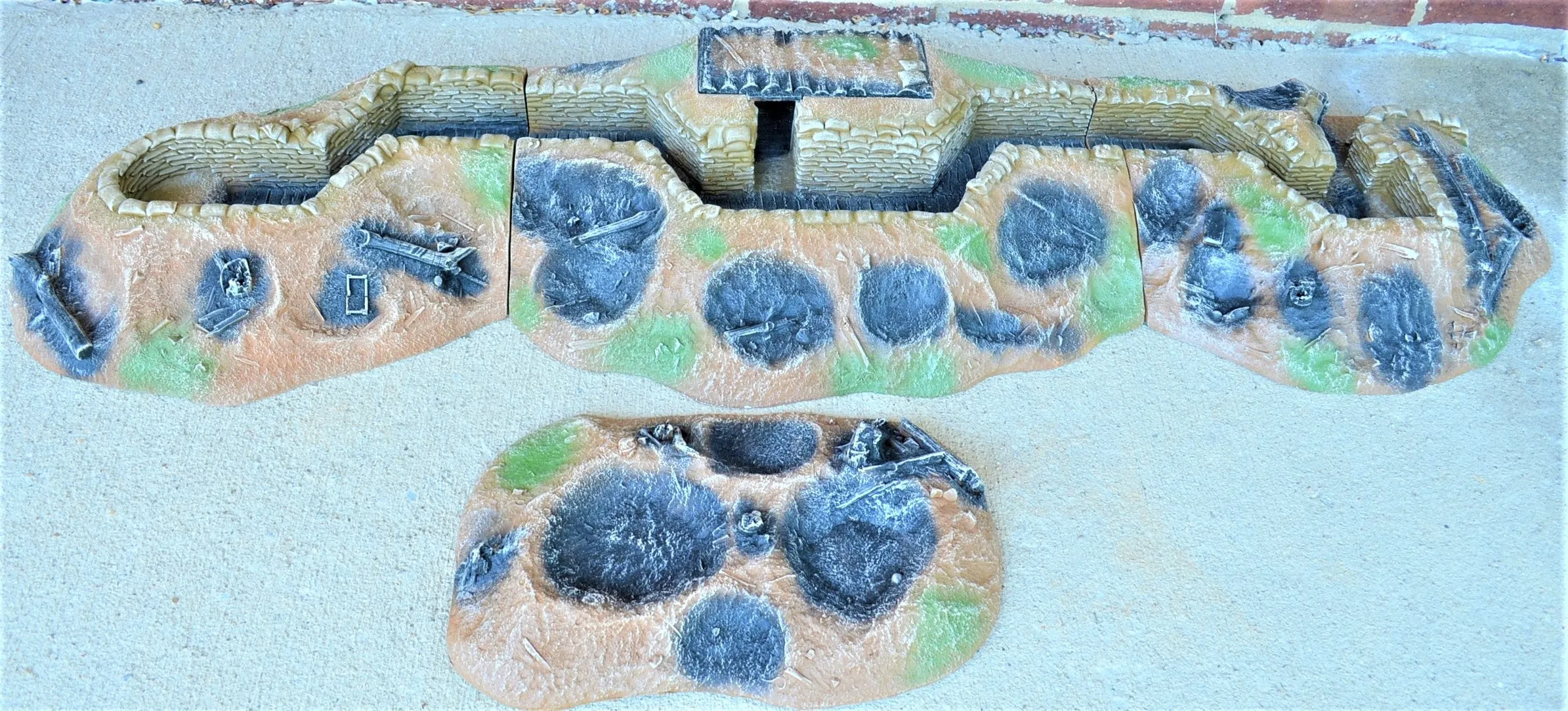 Atherton Scenics Painted WWII WWI Left Side Closed Trench