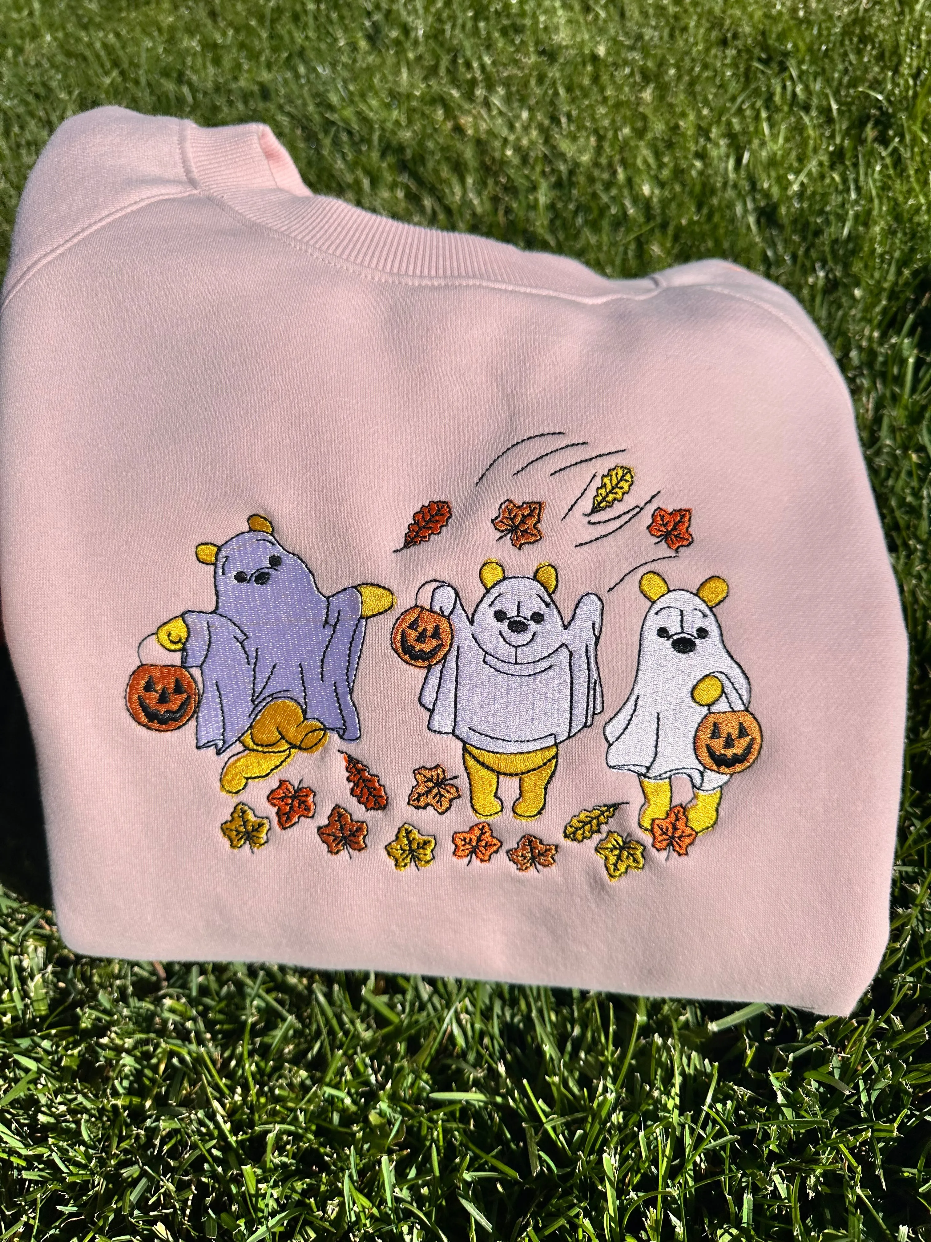 Boo bear embroidered sweatshirts| Cute Halloween sweatshirts (Copy)