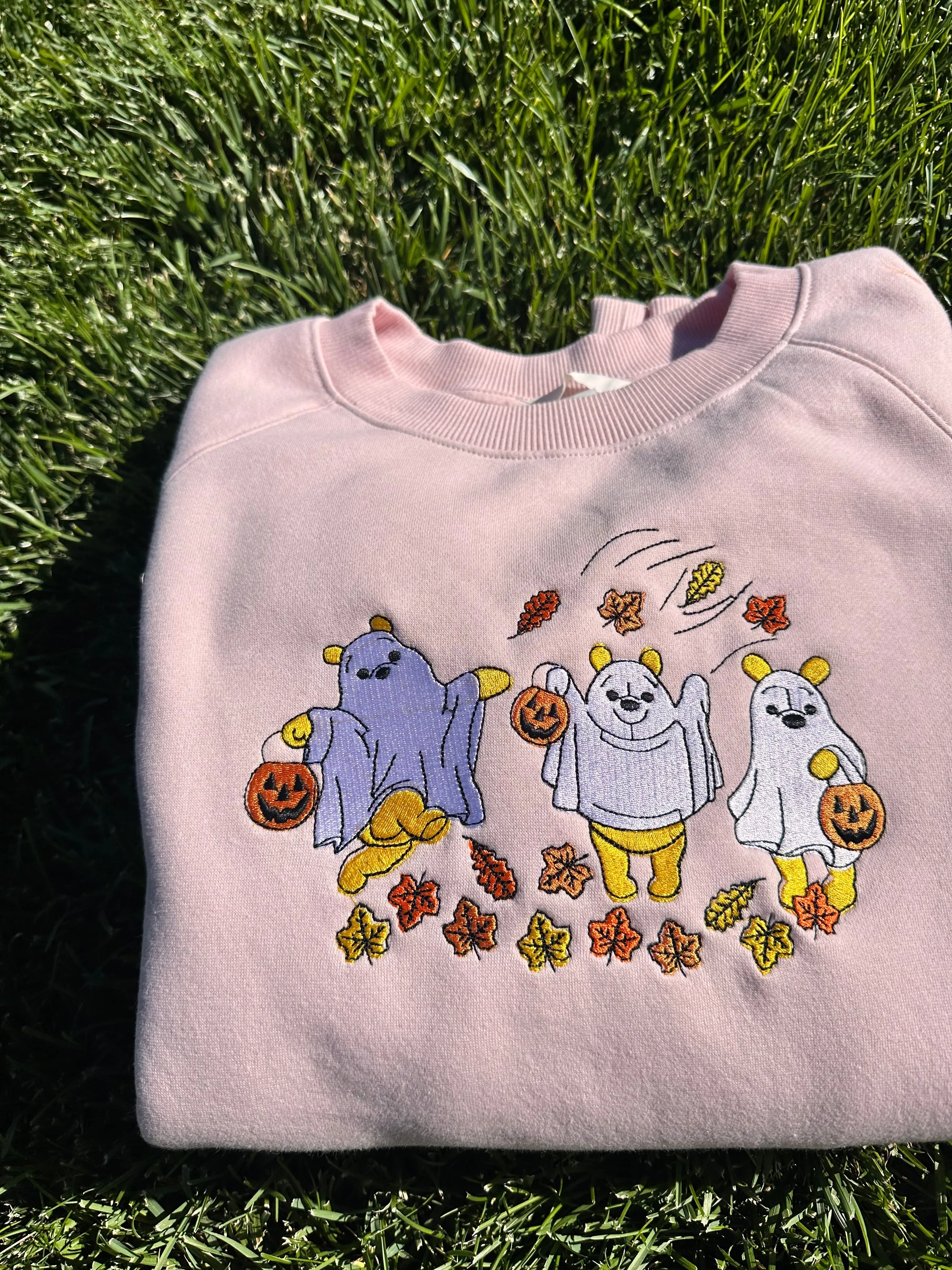 Boo bear embroidered sweatshirts| Cute Halloween sweatshirts (Copy)