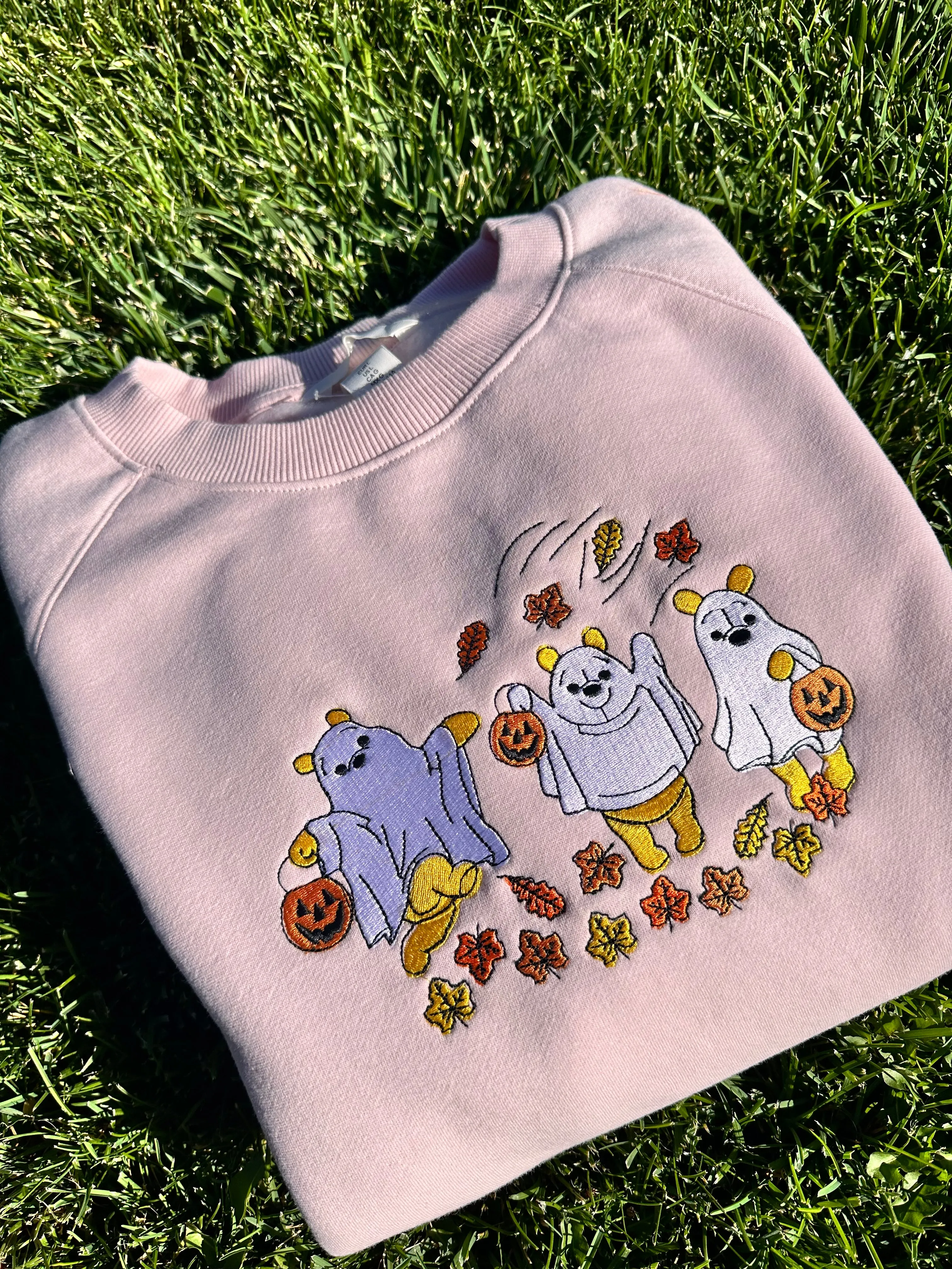 Boo bear embroidered sweatshirts| Cute Halloween sweatshirts (Copy)
