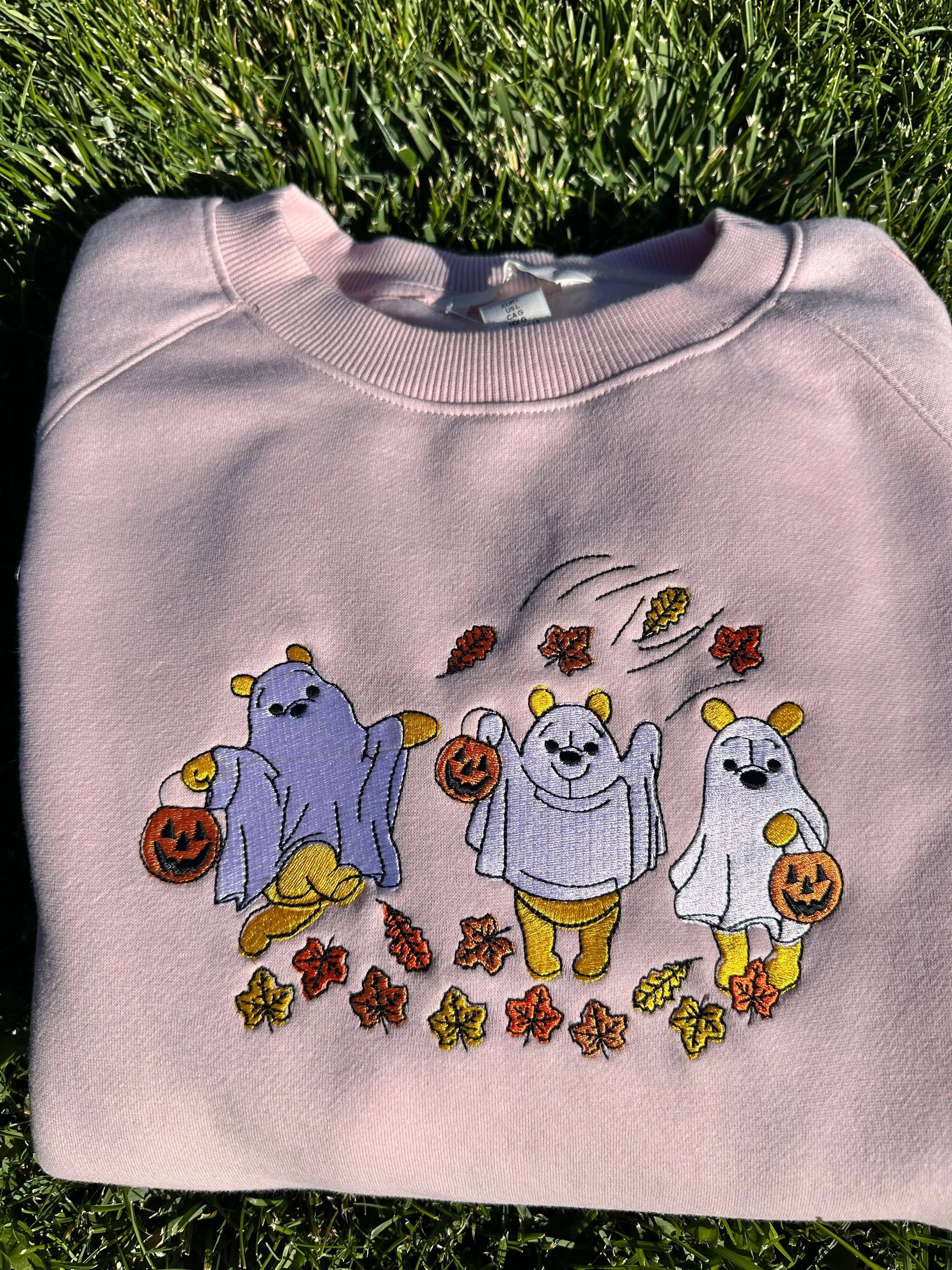 Boo bear embroidered sweatshirts| Cute Halloween sweatshirts (Copy)