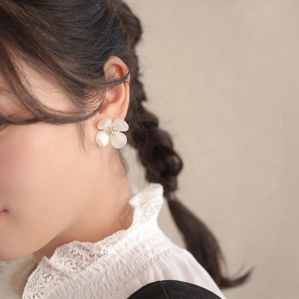 Medium Flower Clip Ons